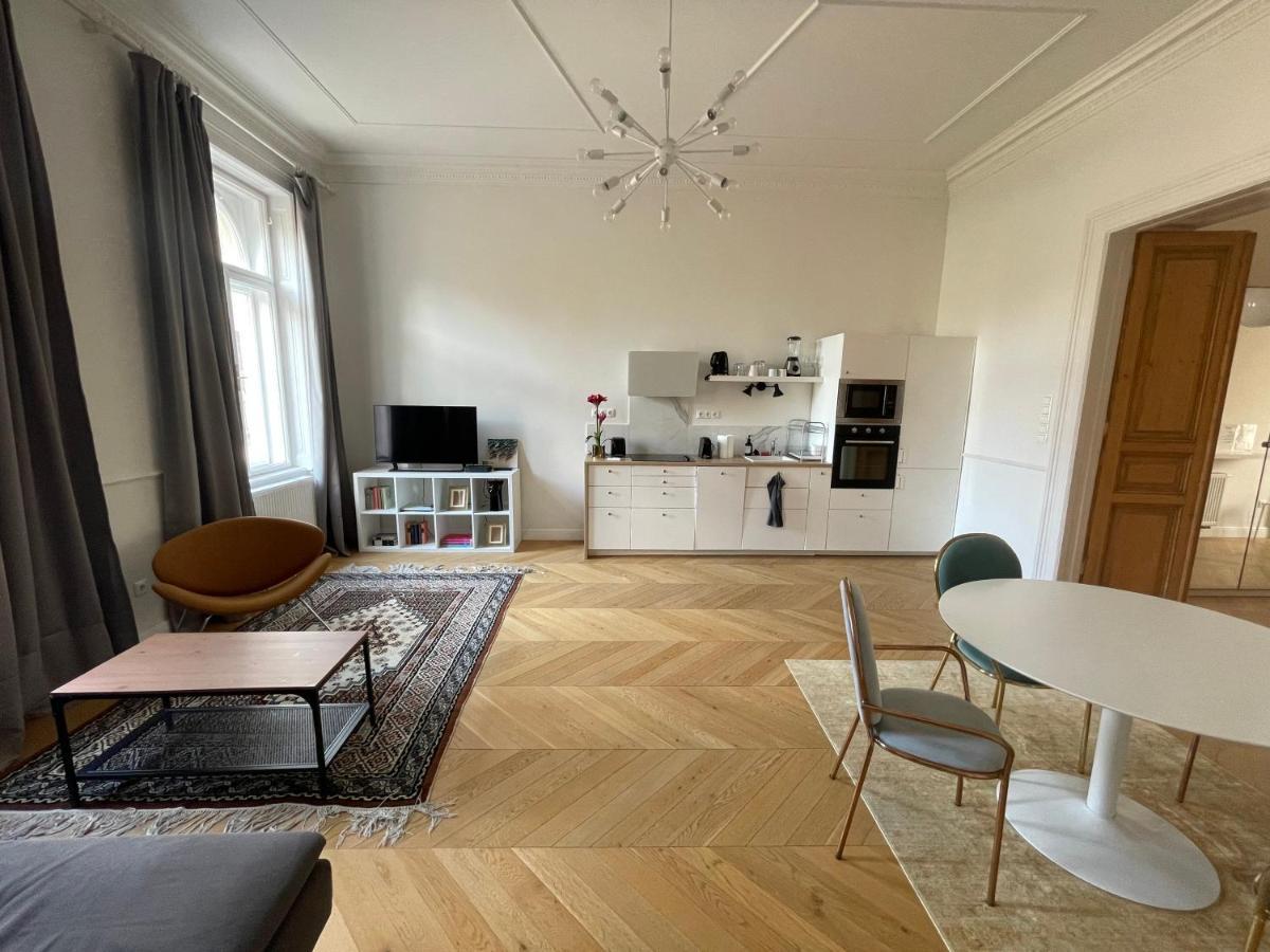 City Center 3, Elegant And Cozy 2Br In City Center! Budapest Exteriör bild