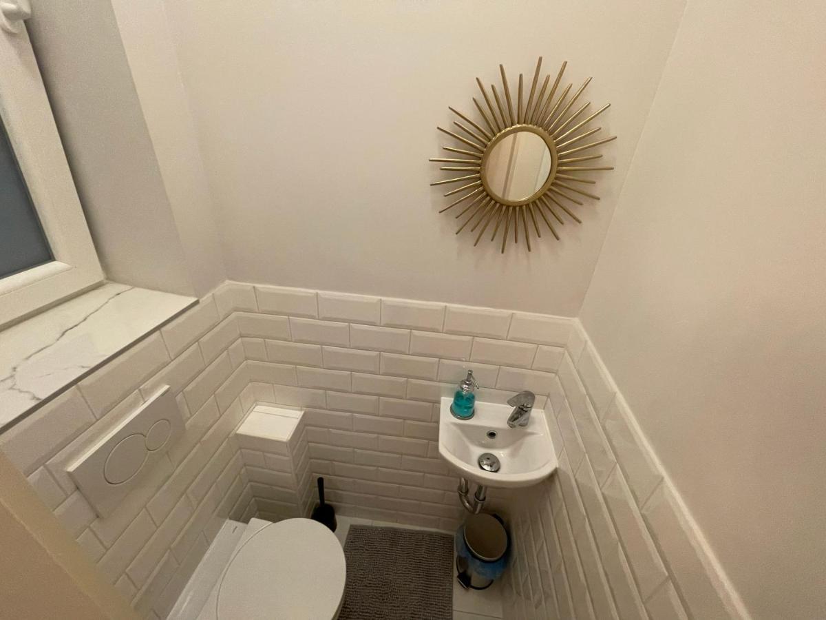 City Center 3, Elegant And Cozy 2Br In City Center! Budapest Exteriör bild