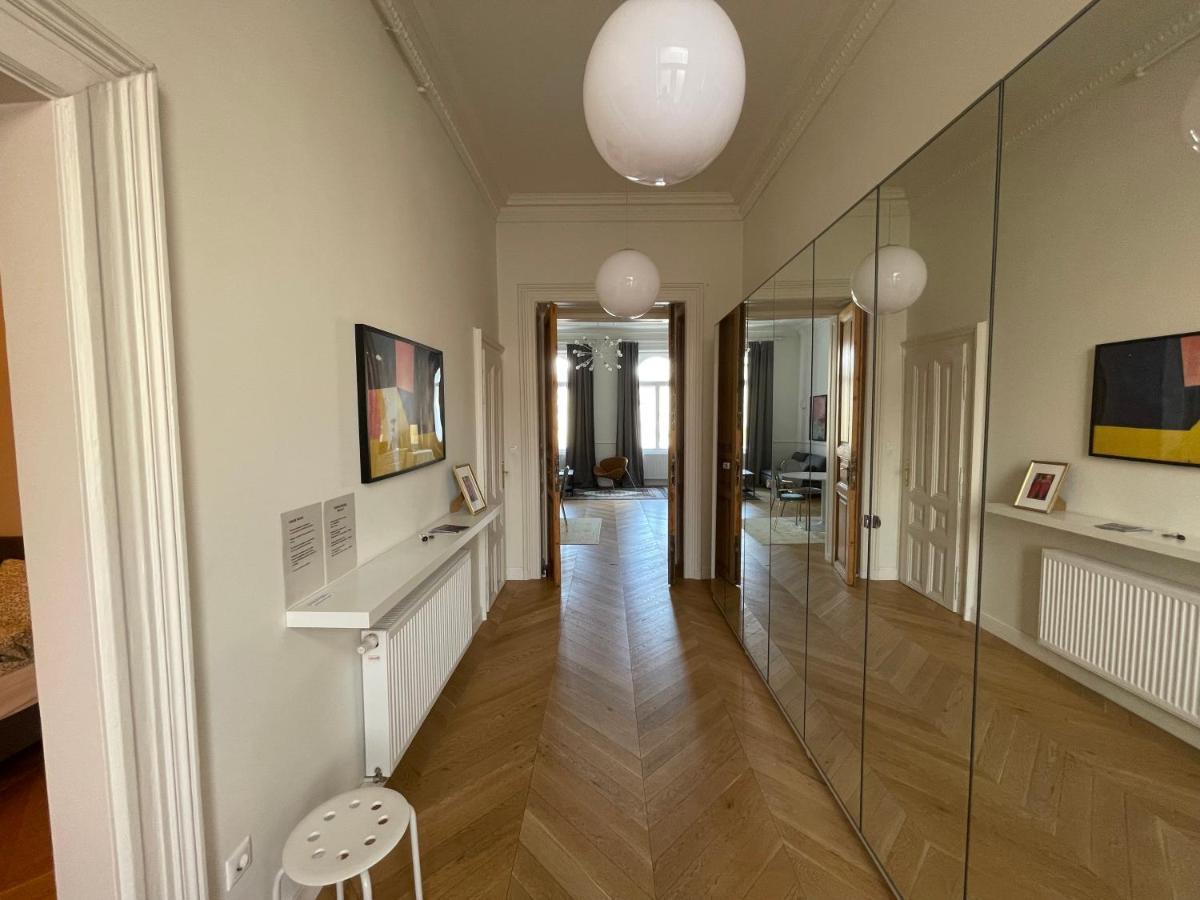 City Center 3, Elegant And Cozy 2Br In City Center! Budapest Exteriör bild